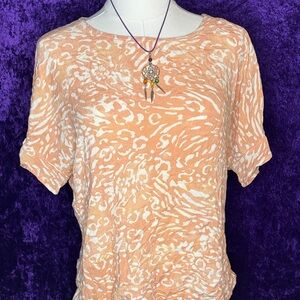 Women's Orange Patterned Top